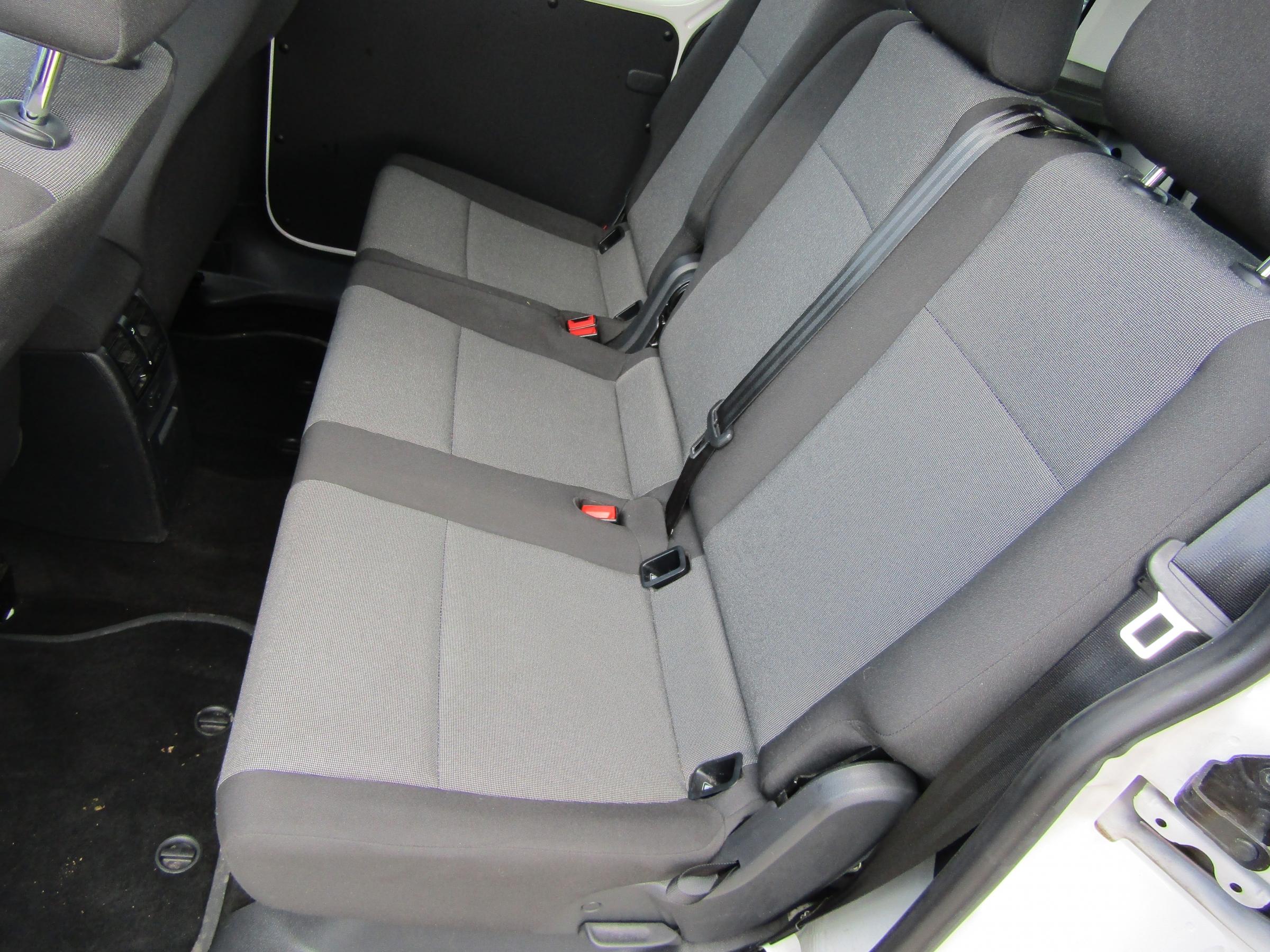 Volkswagen Caddy, 2018 - pohled č. 10