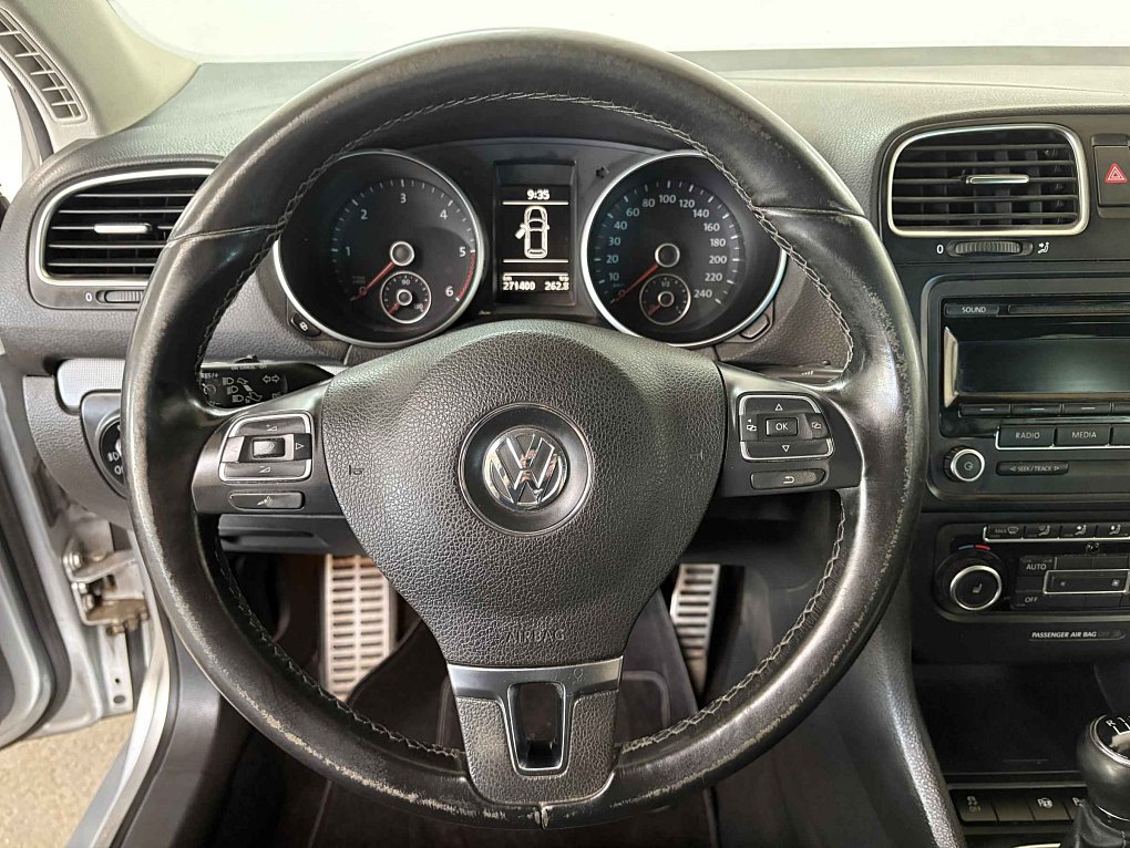 Volkswagen Golf 1.6 TDi Style