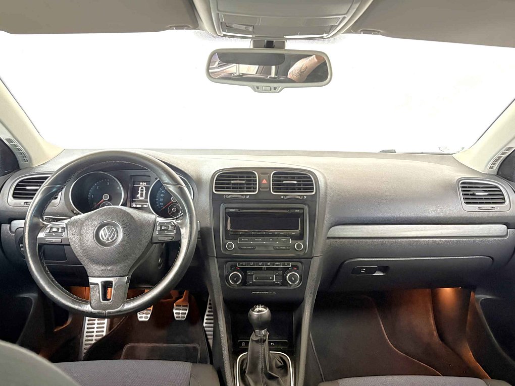 Volkswagen Golf 1.6 TDi Style