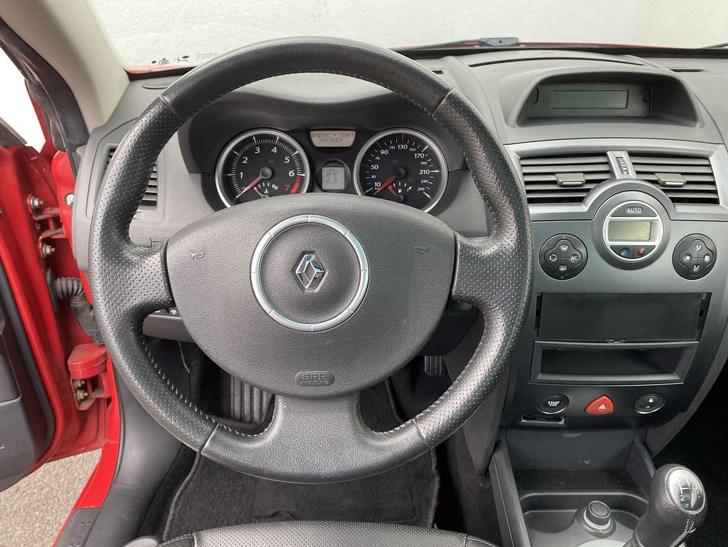 Renault Mégane 1.6i Dynamique CC
