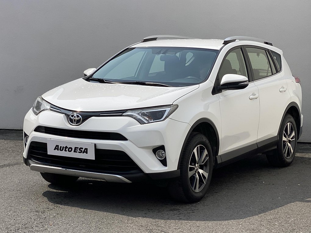 Toyota RAV4 2.0 D-4D 