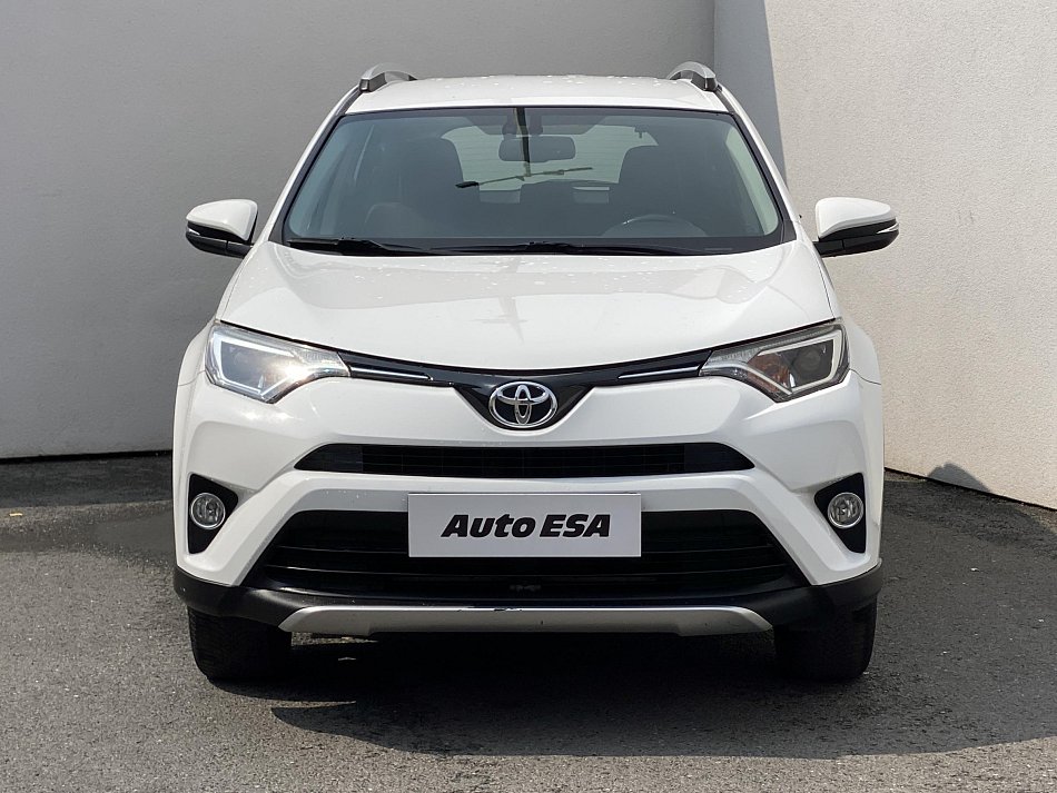 Toyota RAV4 2.0 D-4D 