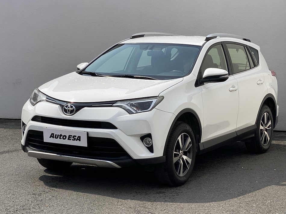 Toyota RAV4 2.0 D-4D 