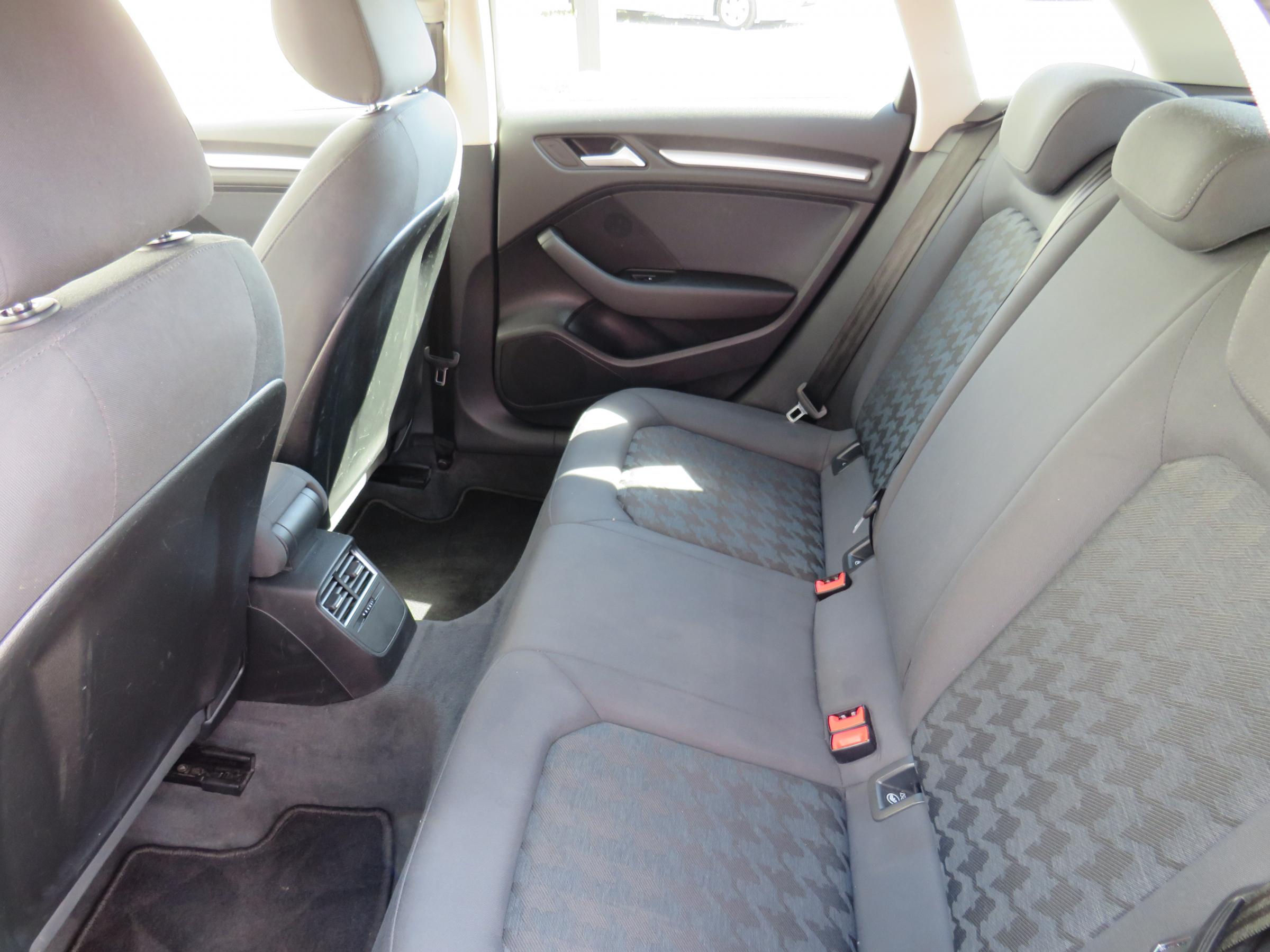 Audi A3, 2014 - pohled č. 11