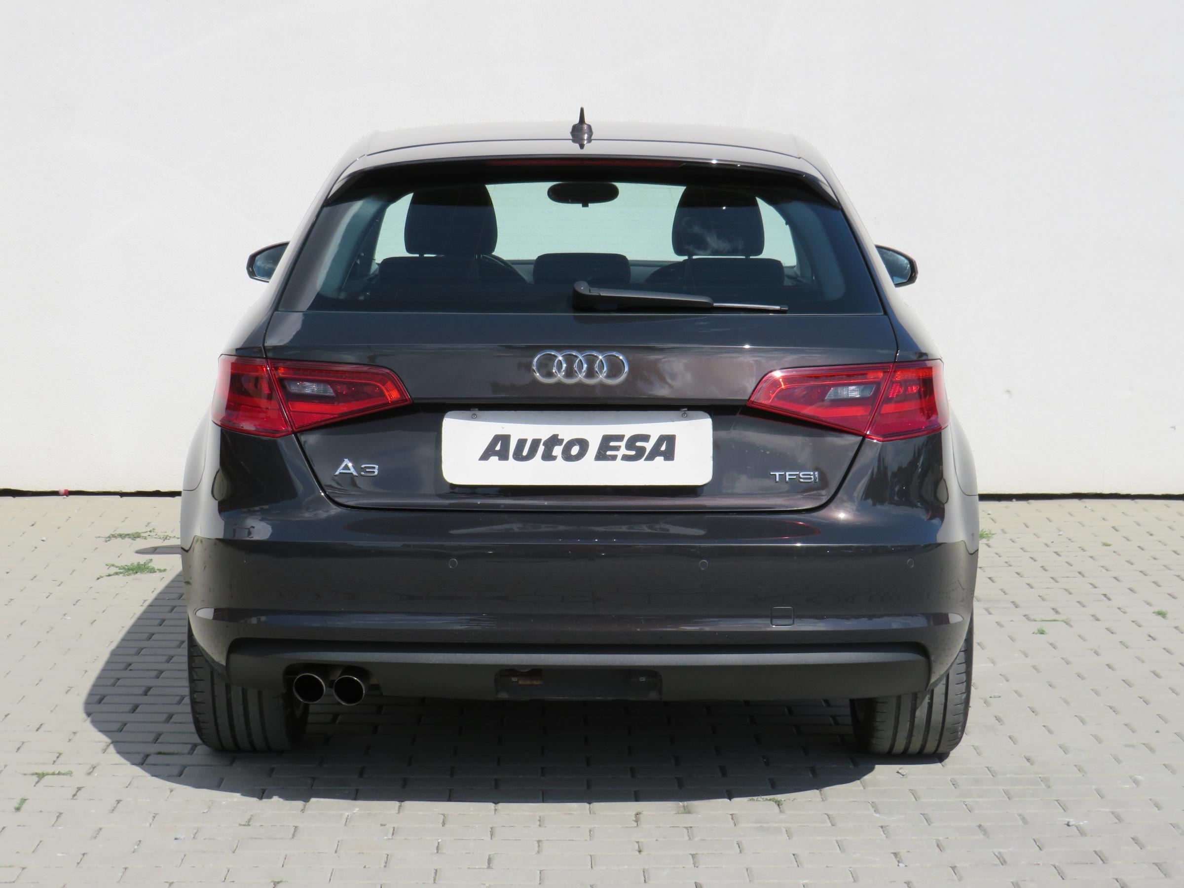 Audi A3, 2014 - pohled č. 5