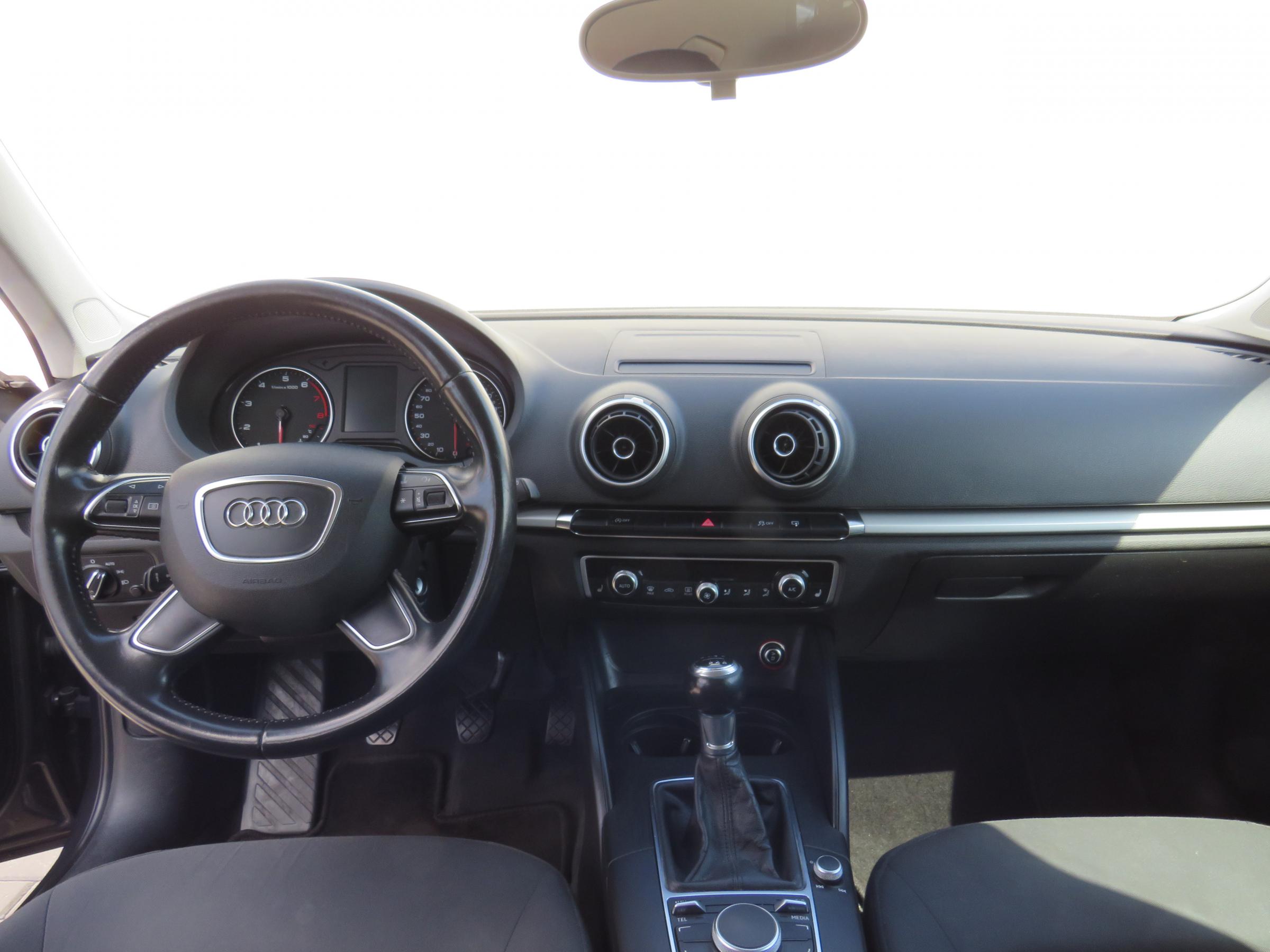 Audi A3, 2014 - pohled č. 8