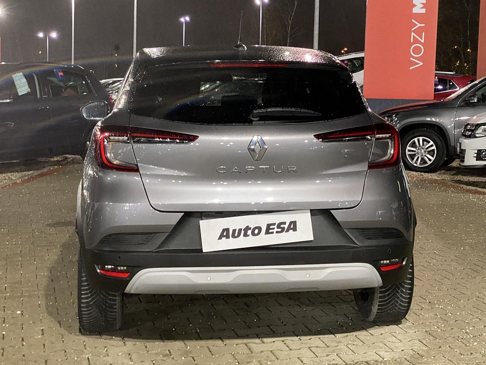 Renault Captur 1.0TCe Experience