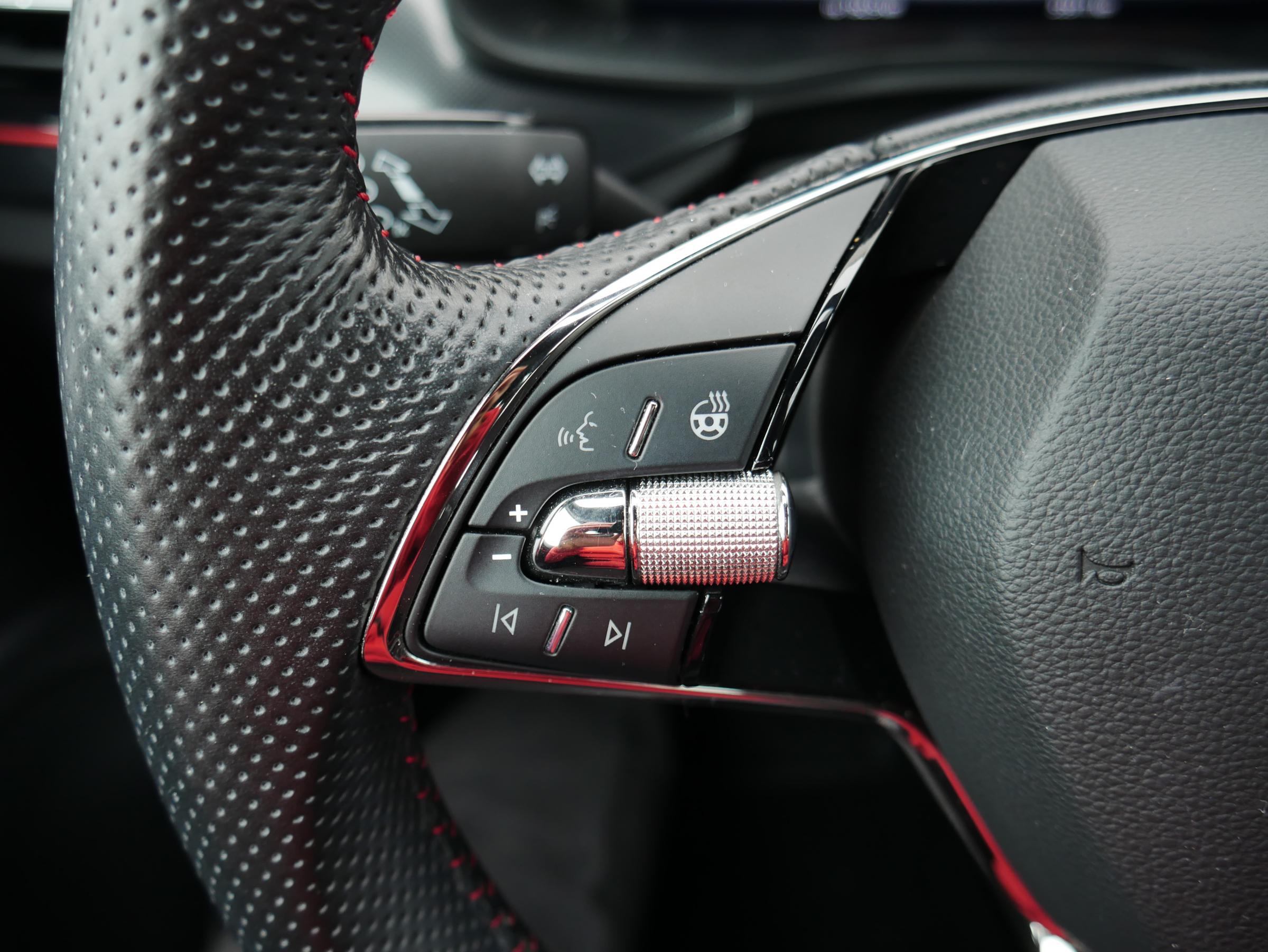 Škoda Kamiq, 2020 - pohled č. 13