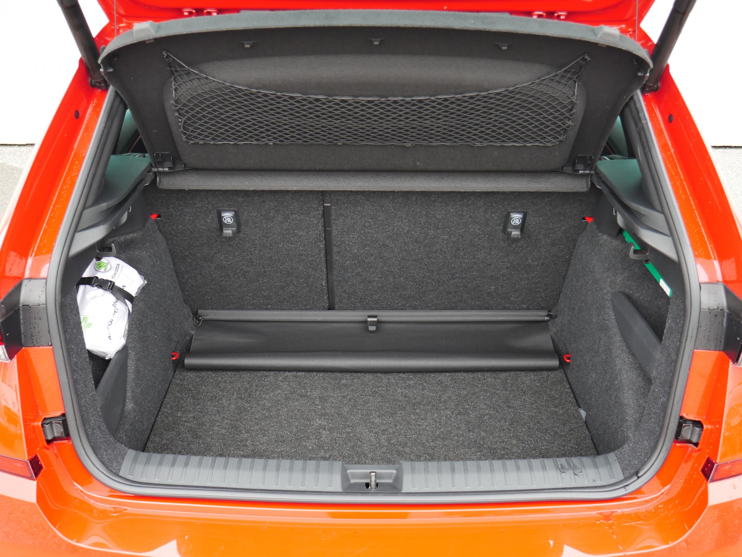 Škoda Kamiq, 2020 - pohled č. 7