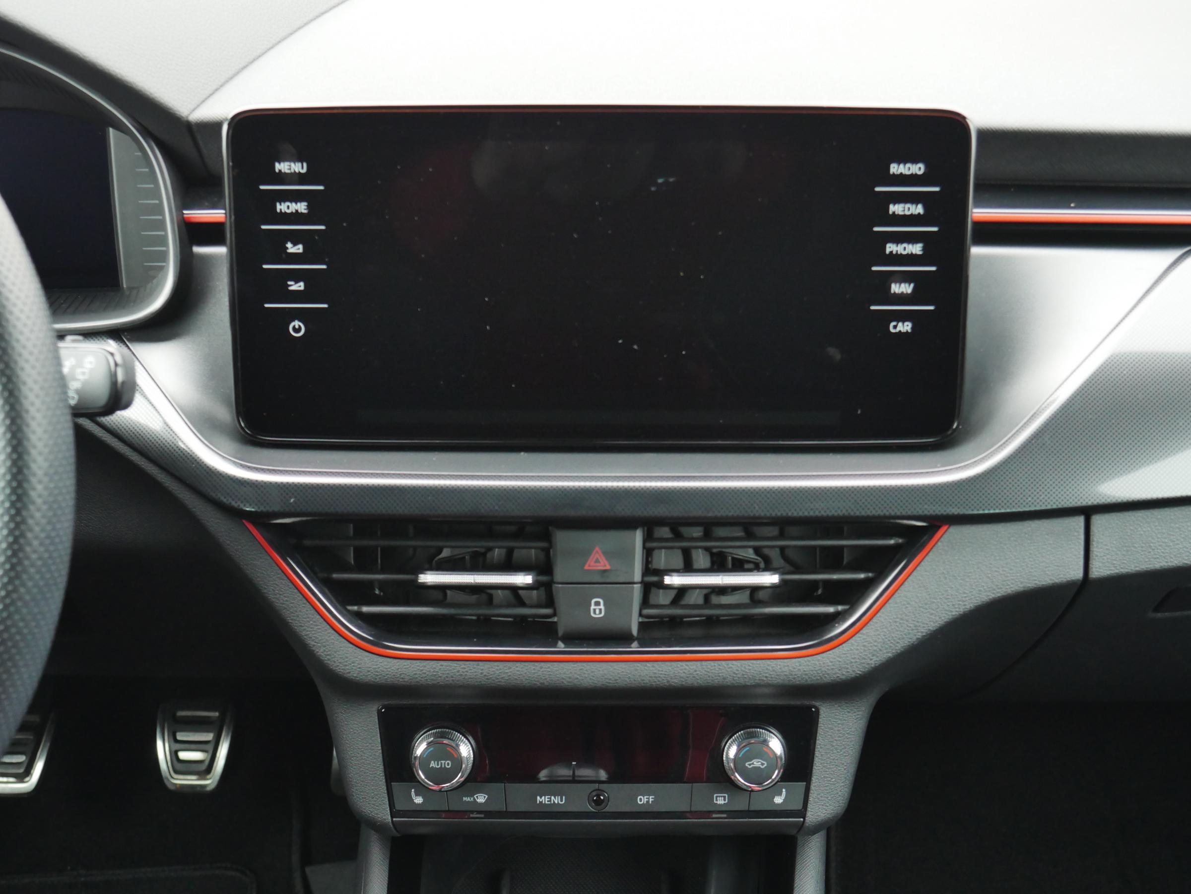 Škoda Kamiq, 2020 - pohled č. 9