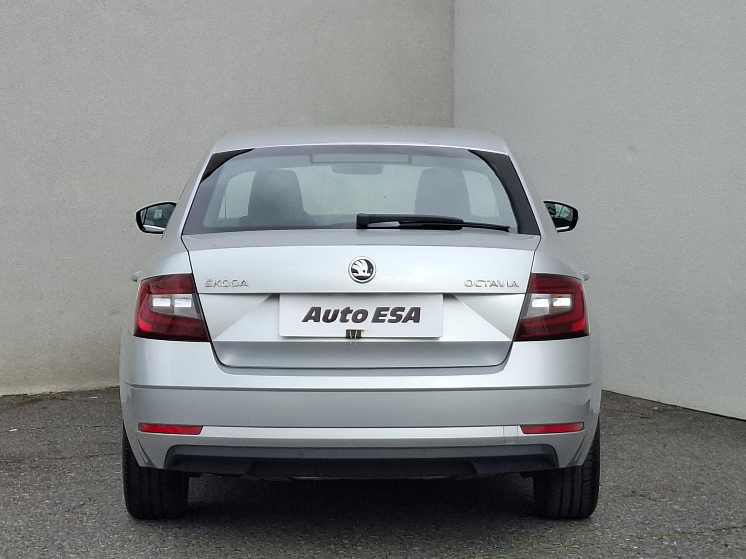 Škoda Octavia III, 2017 - pohled č. 5
