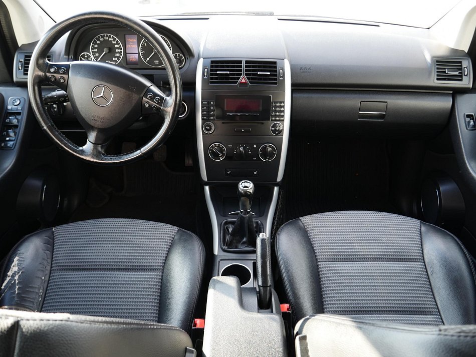 Mercedes-Benz Třída A 1.7i 