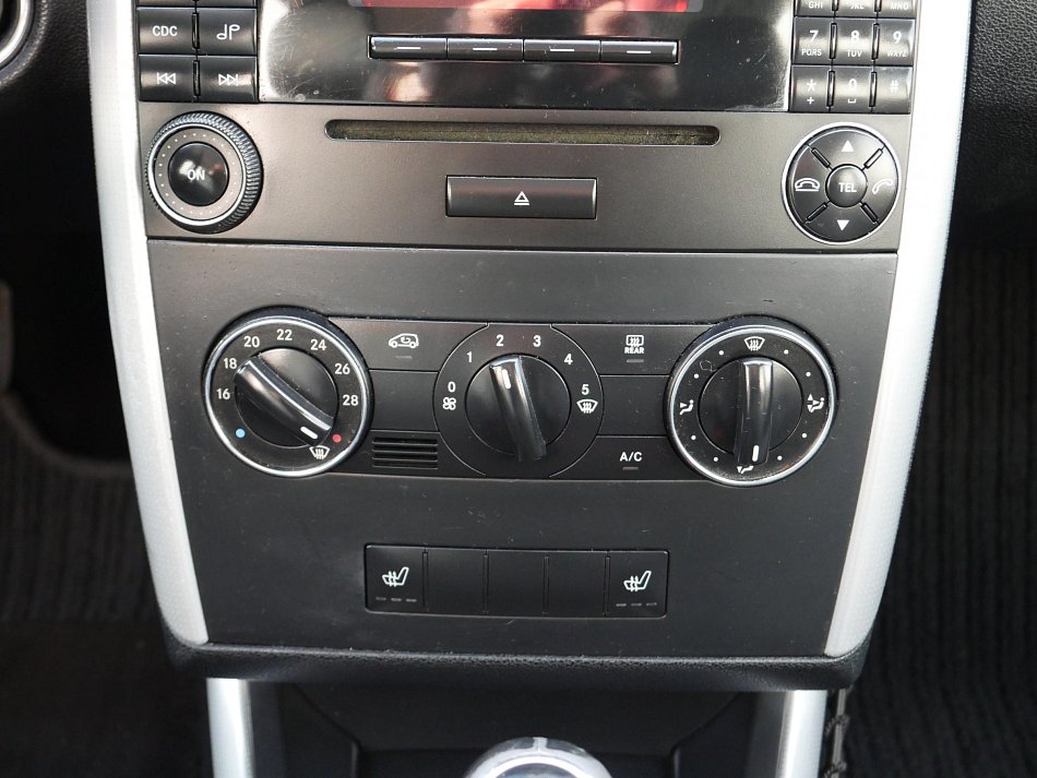 Mercedes-Benz Třída A 1.7i 