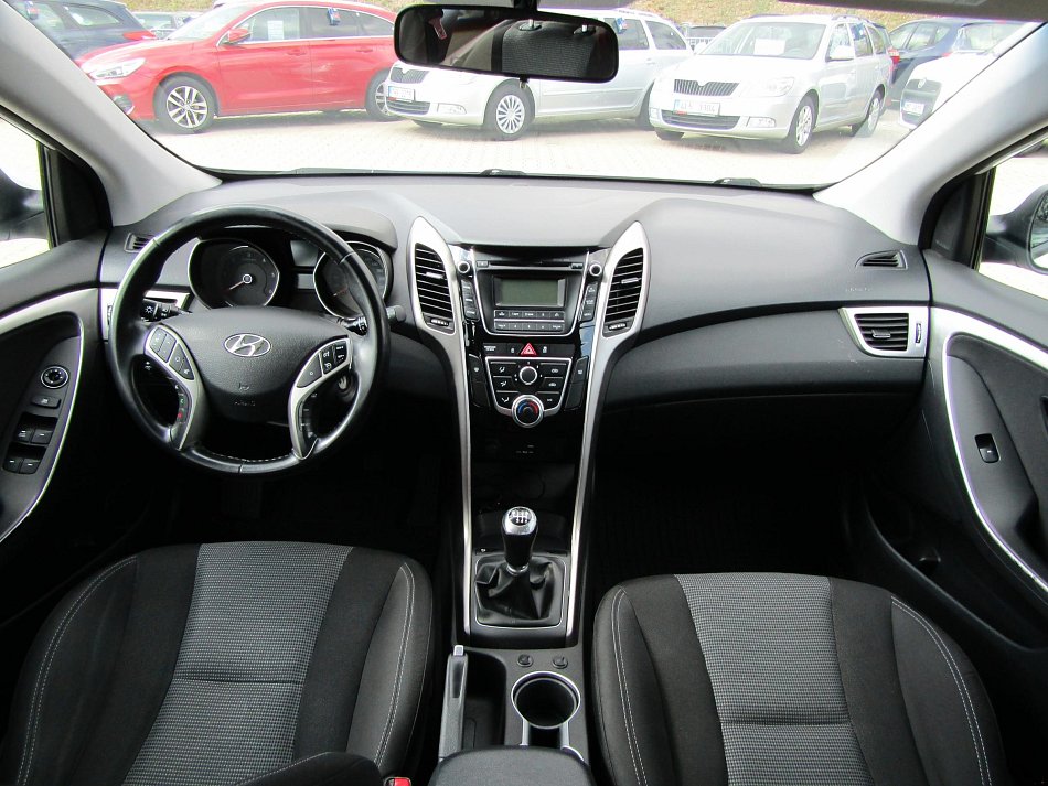 Hyundai I30 1.6CRDi 