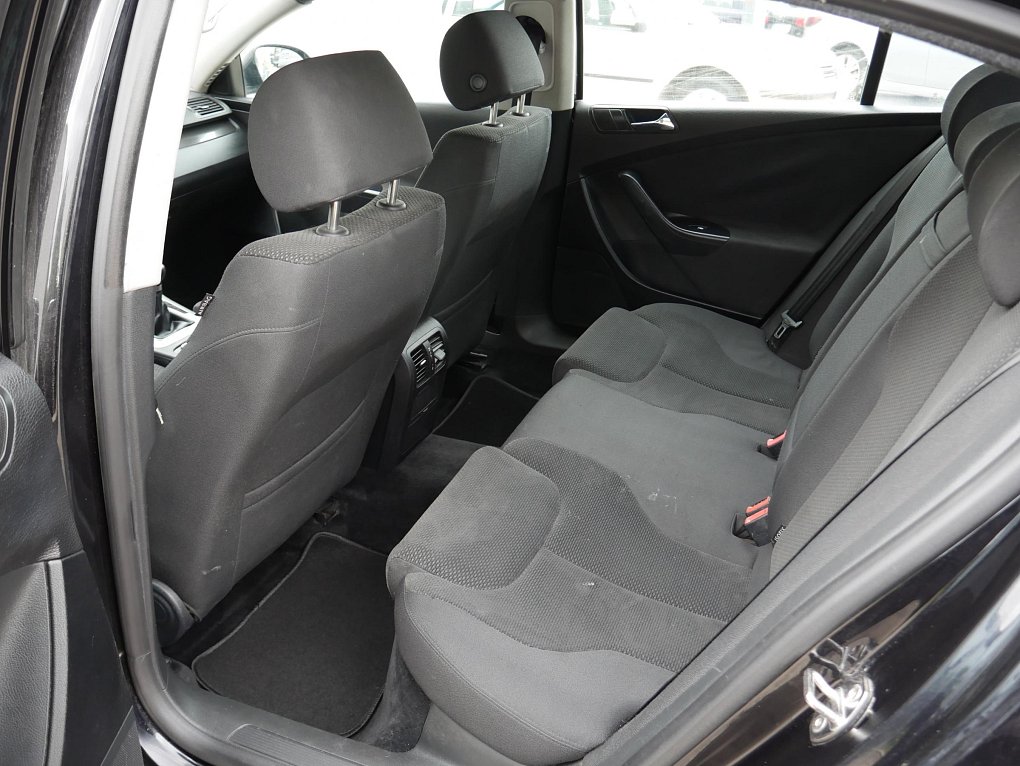 Volkswagen Passat 1.9 TDi 