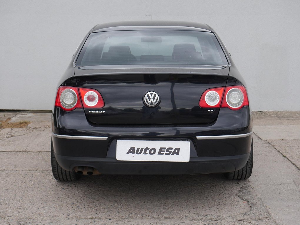 Volkswagen Passat 1.9 TDi 