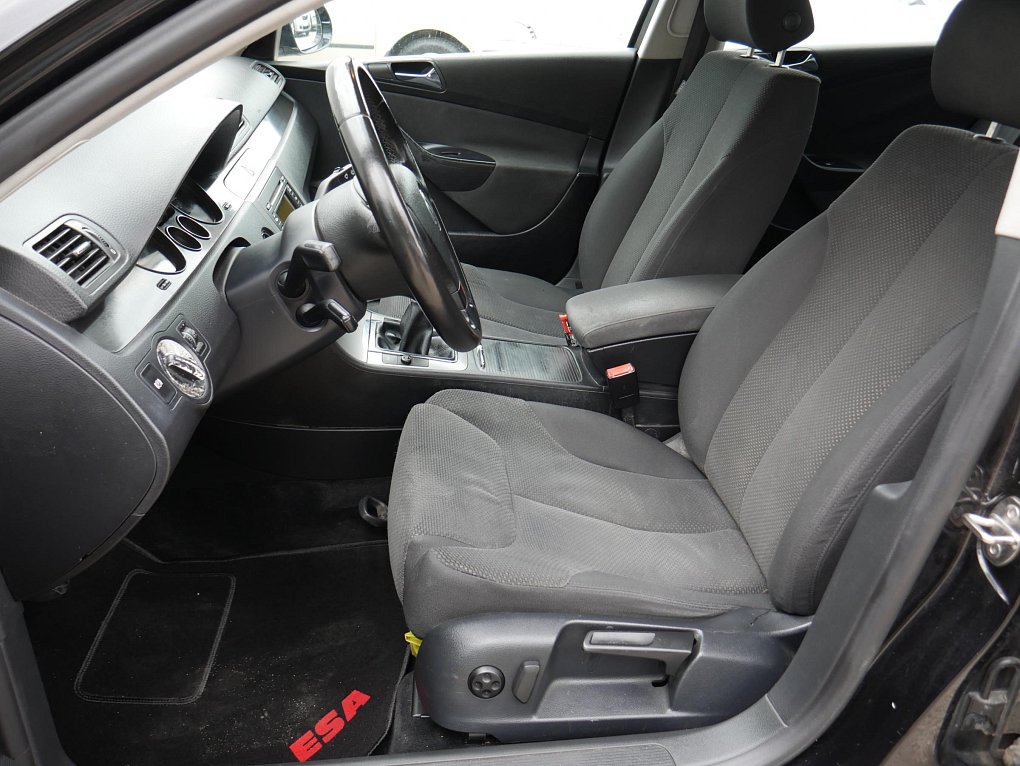 Volkswagen Passat 1.9 TDi 