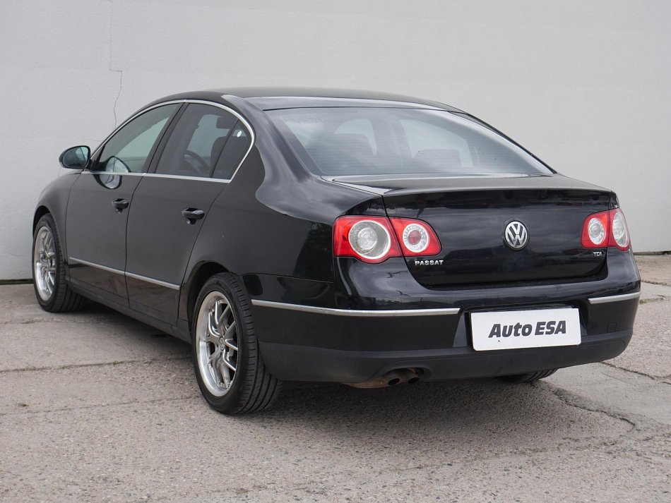 Volkswagen Passat 1.9 TDi 
