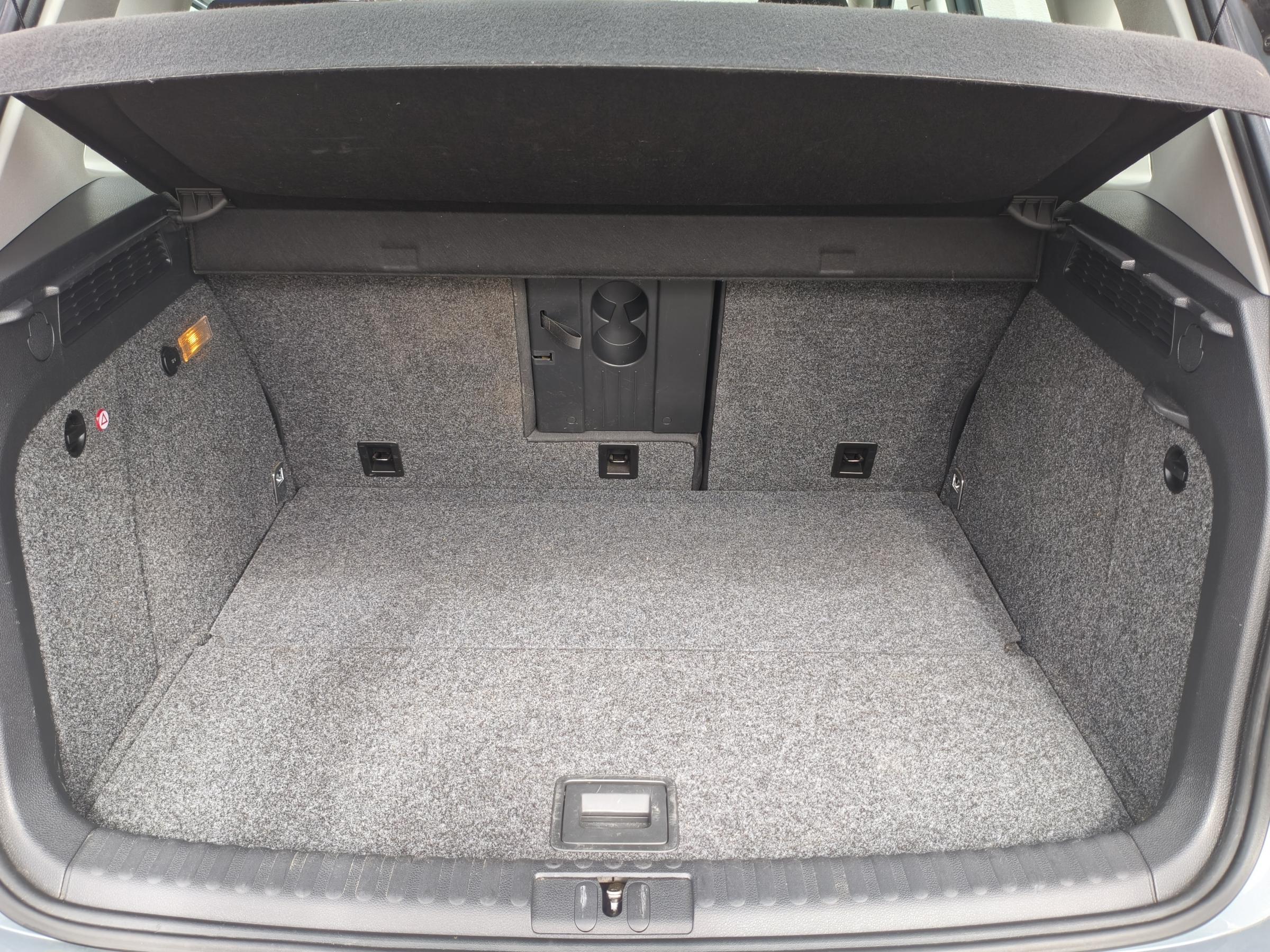 Volkswagen Tiguan, 2009 - pohled č. 8