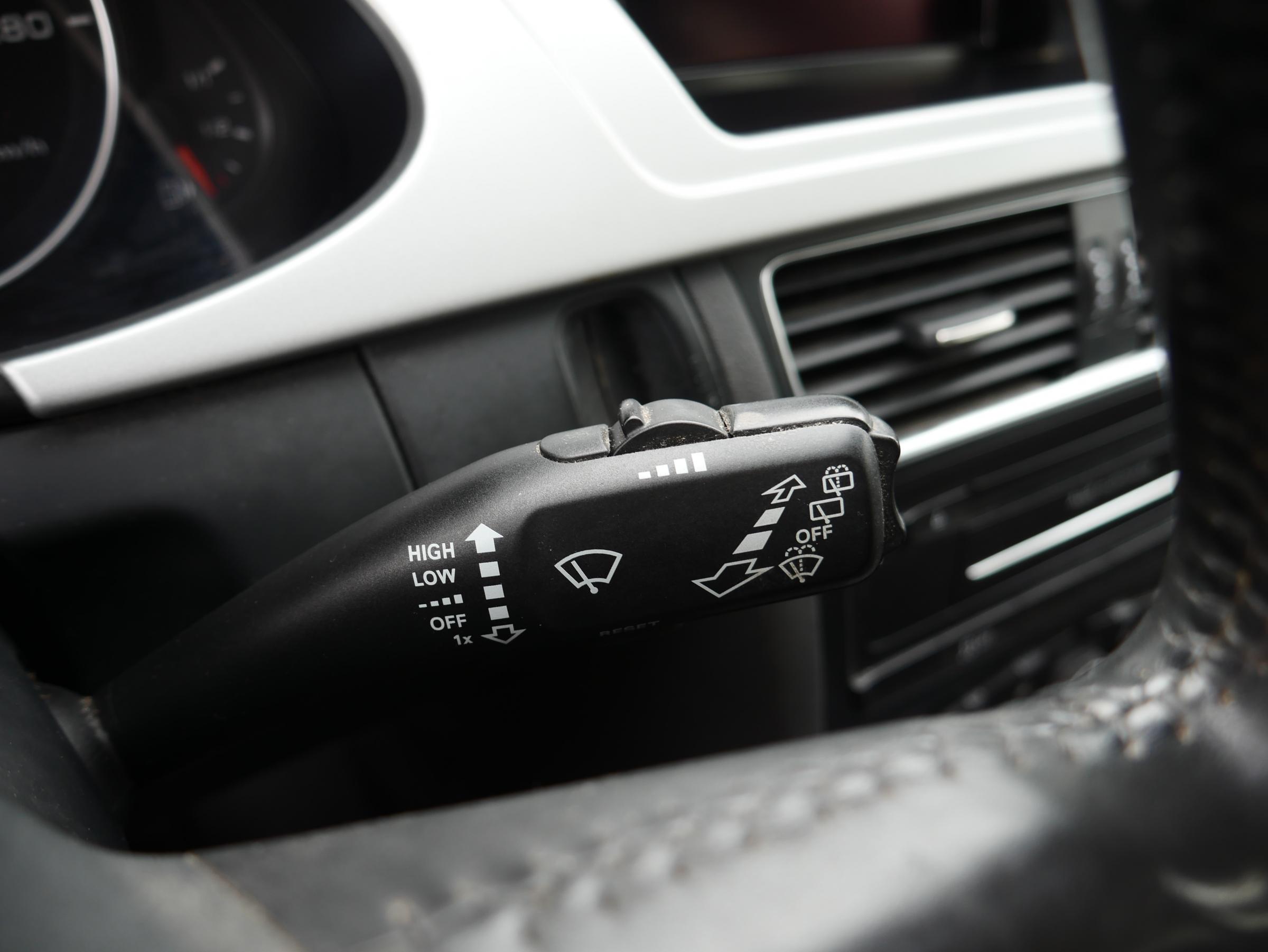 Audi A4 Allroad, 2011 - pohled č. 14