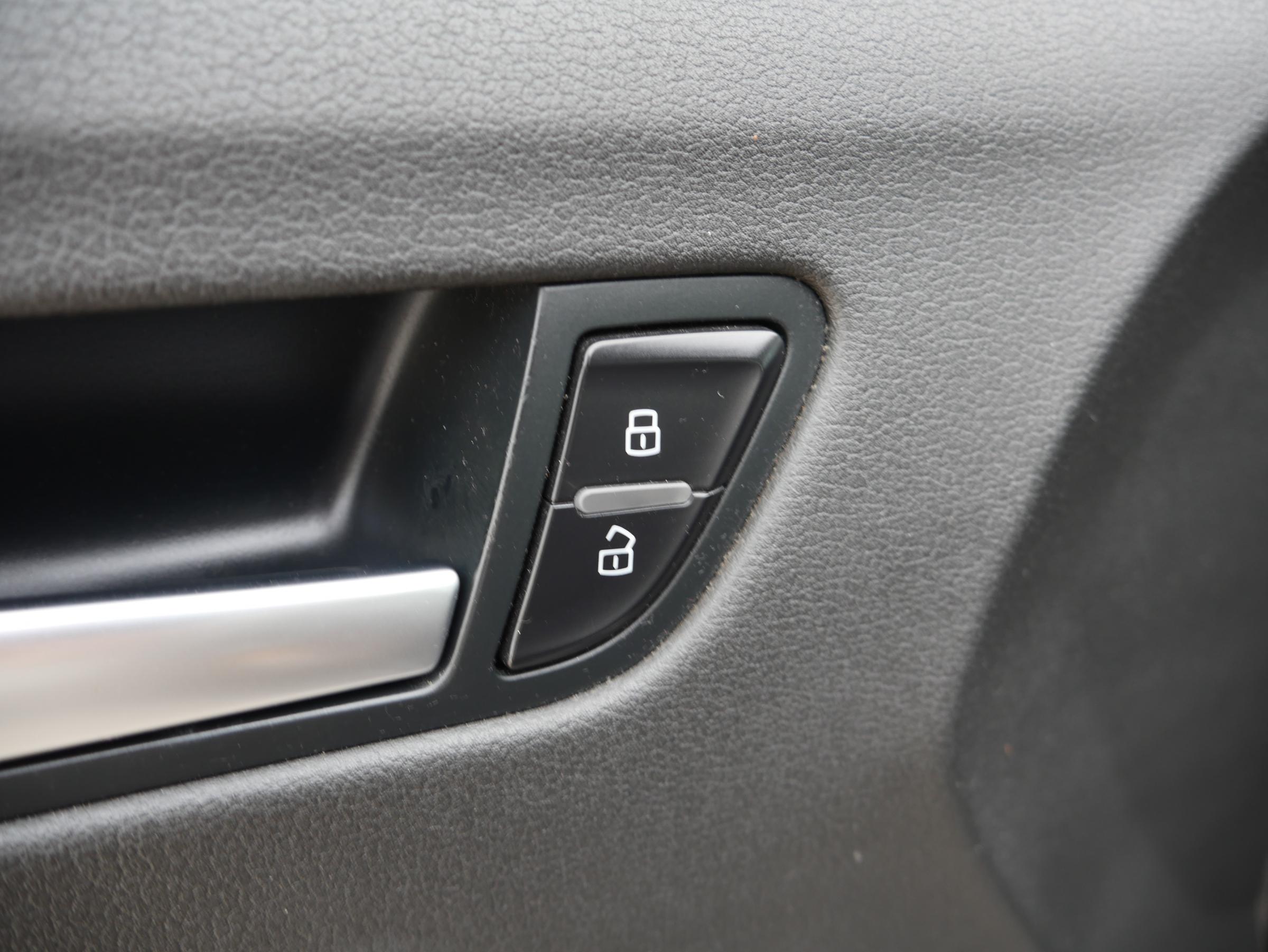 Audi A4 Allroad, 2011 - pohled č. 21