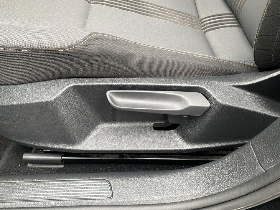 Volkswagen Golf 1.4 TSi Allstar