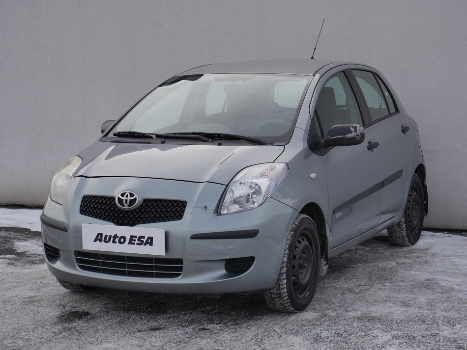 Toyota Yaris 1.3i 