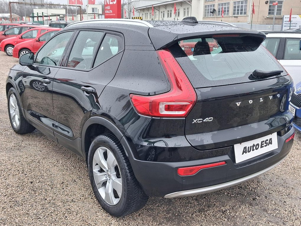 Volvo XC40 1.5T 