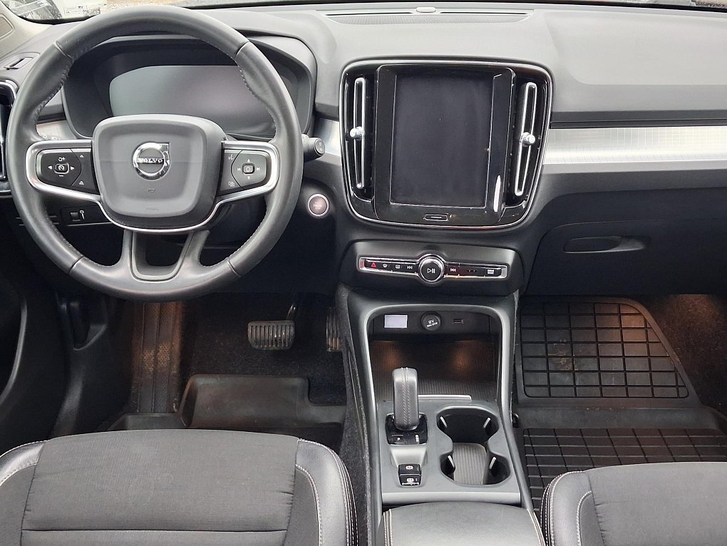 Volvo XC40 1.5T 