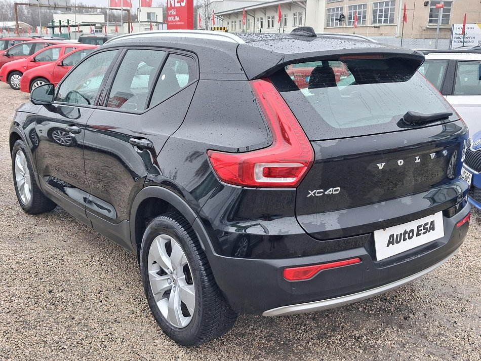 Volvo XC40 1.5T 