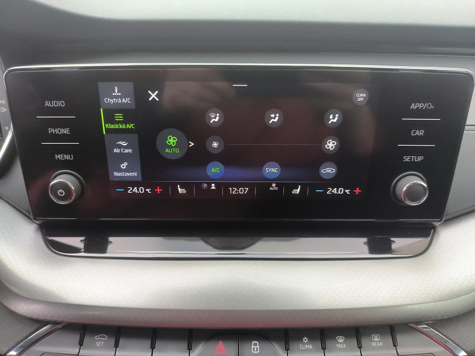 Škoda Octavia IV 1.5 TSi Ambition Plus