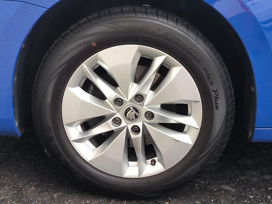 Škoda Octavia IV 1.5 TSi Ambition Plus