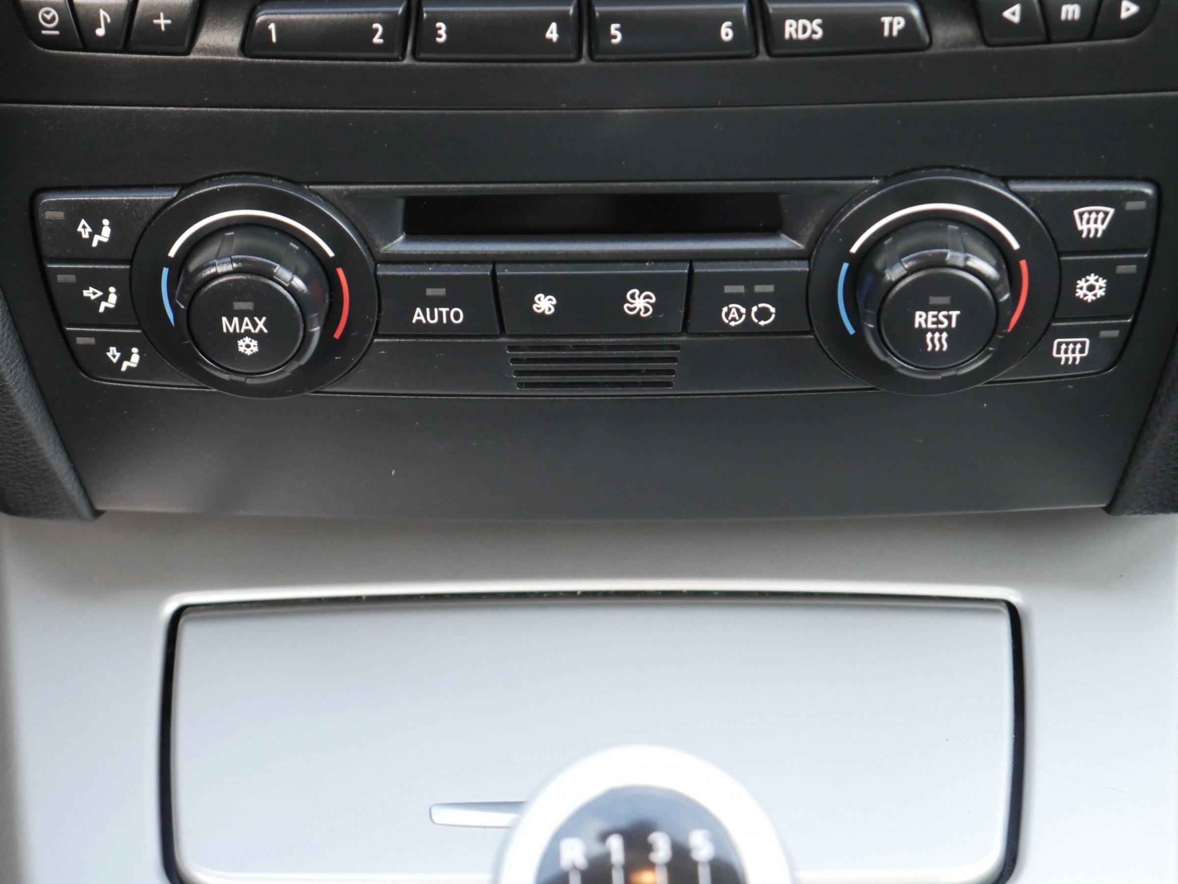 BMW Řada 3, 2005 - pohled č. 12