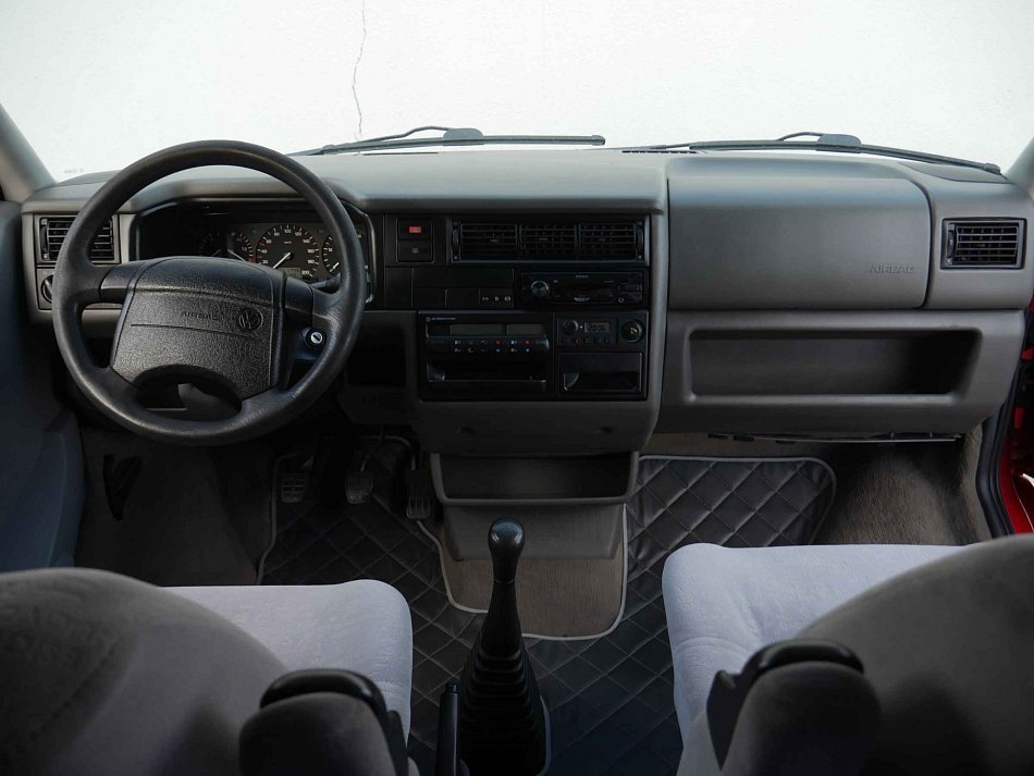 Volkswagen Multivan 2.5TDi 
