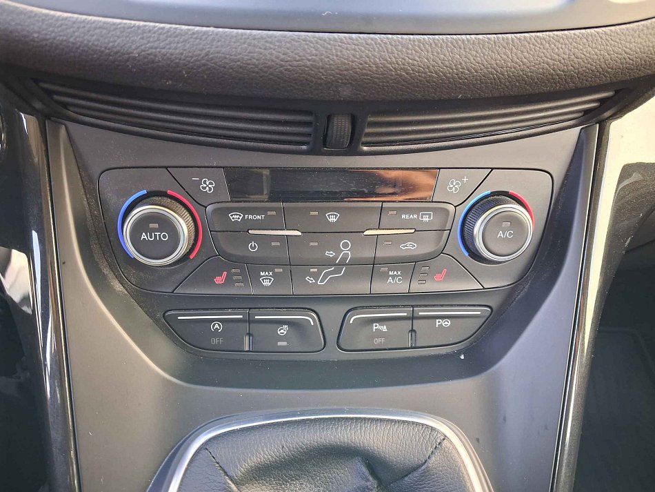 Ford Kuga 1.5 EB Titanium