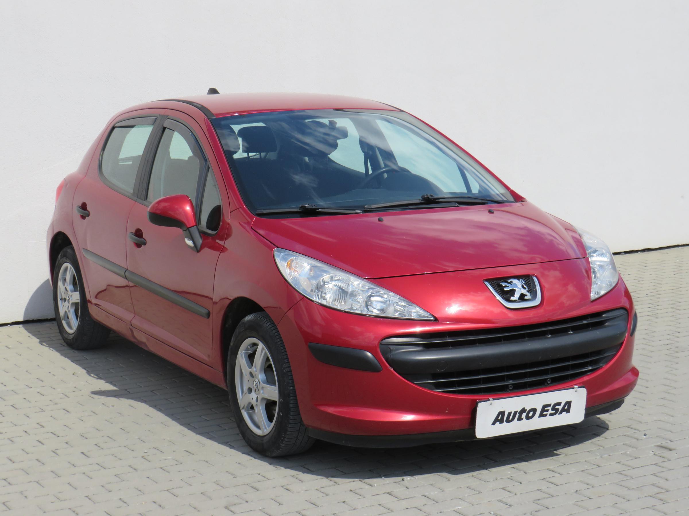 Peugeot 207, 2008 - celkový pohled