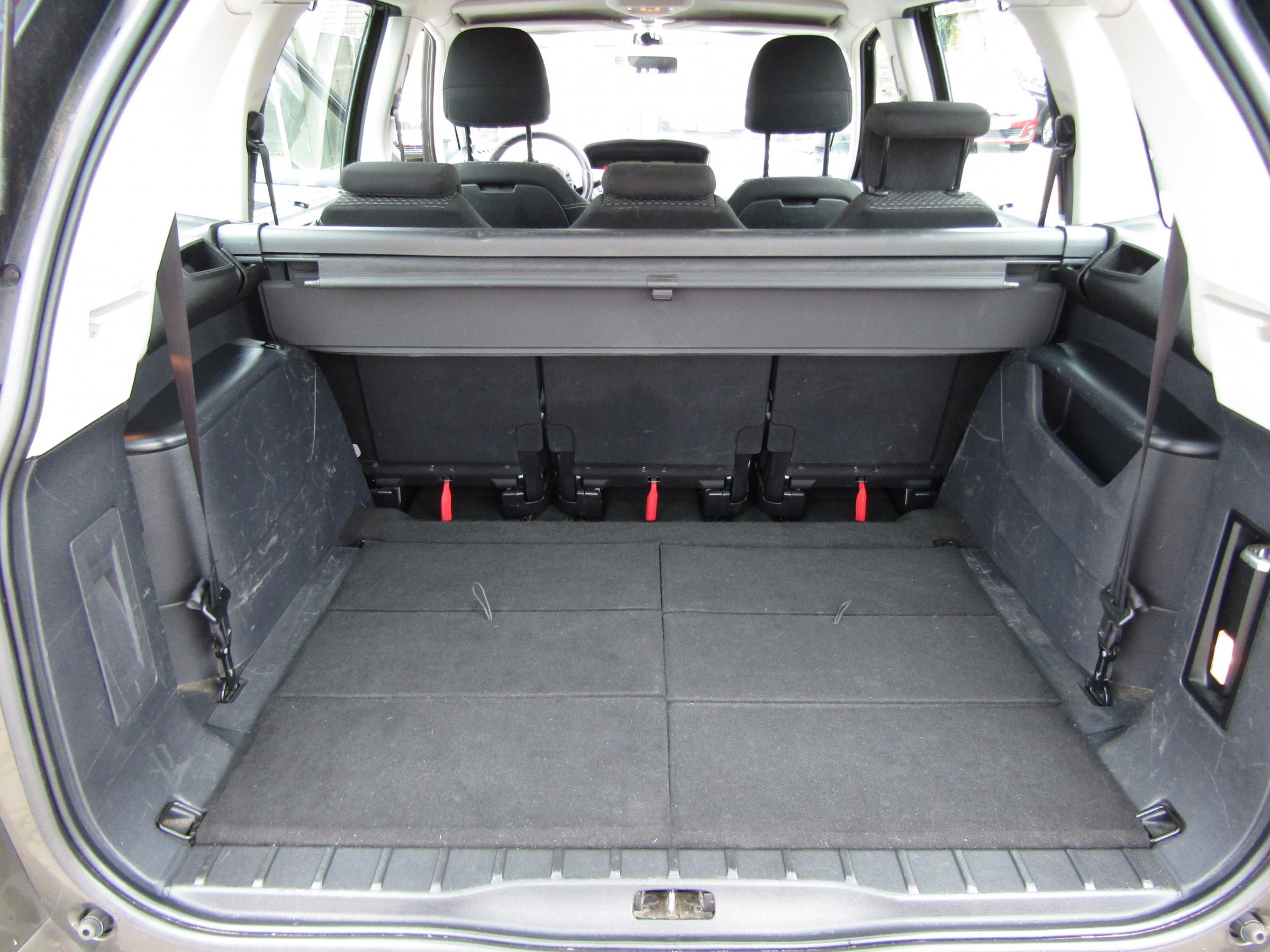 Citroën C4 Picasso, 2011 - pohled č. 7