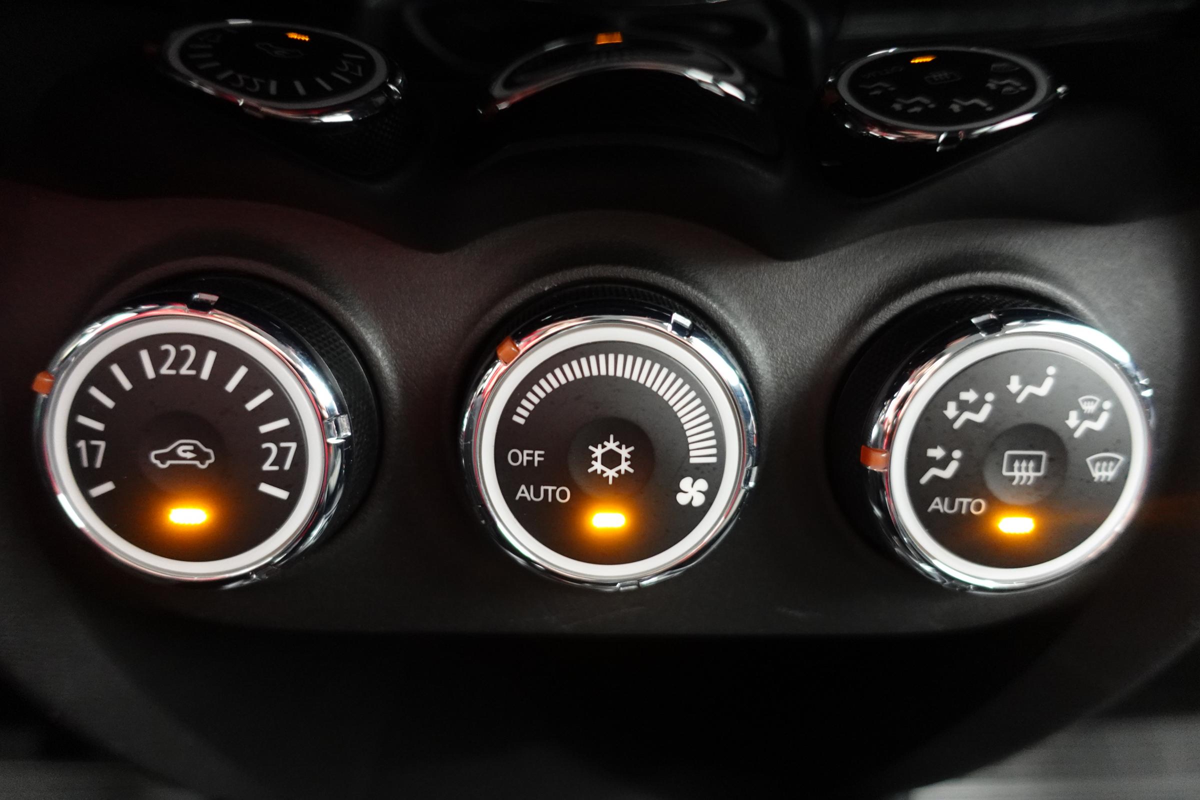 Mitsubishi ASX, 2016 - pohled č. 18