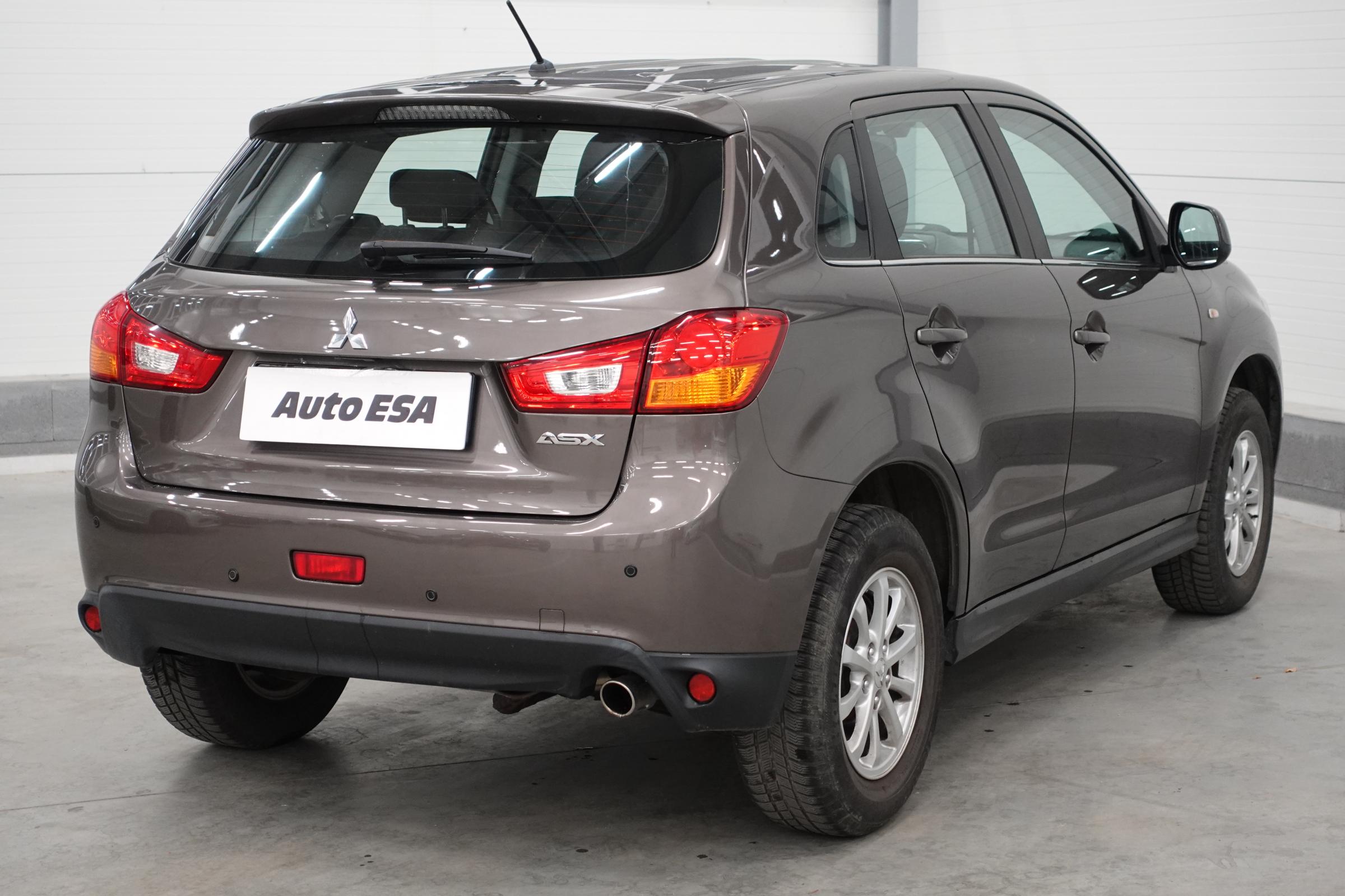 Mitsubishi ASX, 2016 - pohled č. 4