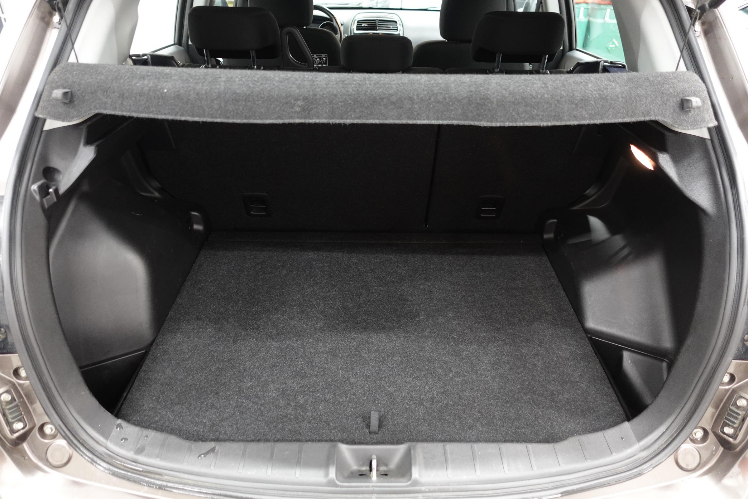 Mitsubishi ASX, 2016 - pohled č. 7