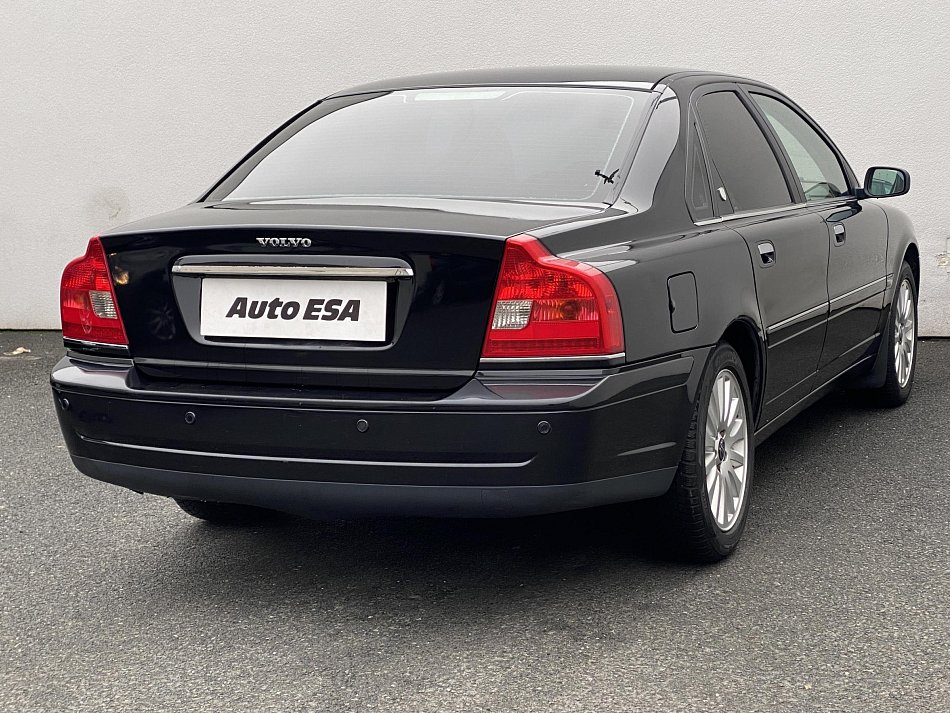 Volvo S80 2.5T  4x4
