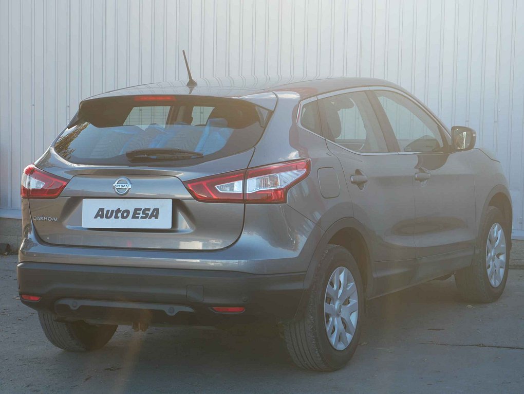 Nissan Qashqai 1.2 DiG-T Visia