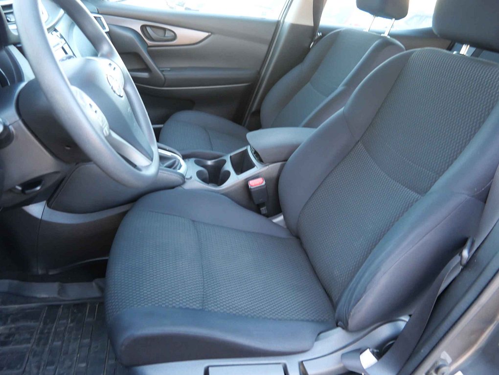 Nissan Qashqai 1.2 DiG-T Visia