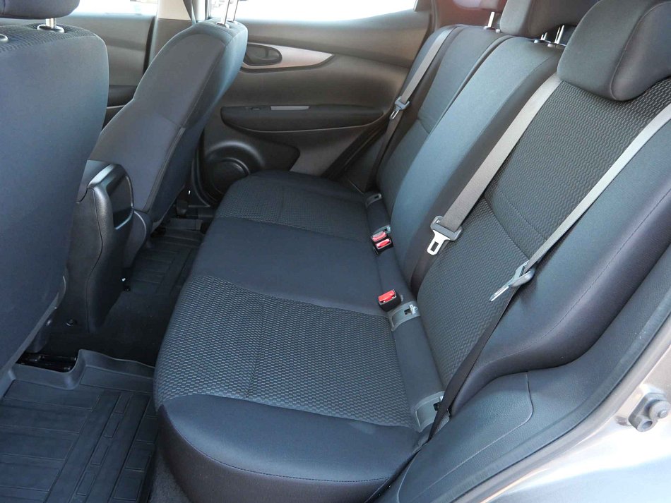 Nissan Qashqai 1.2 DiG-T Visia