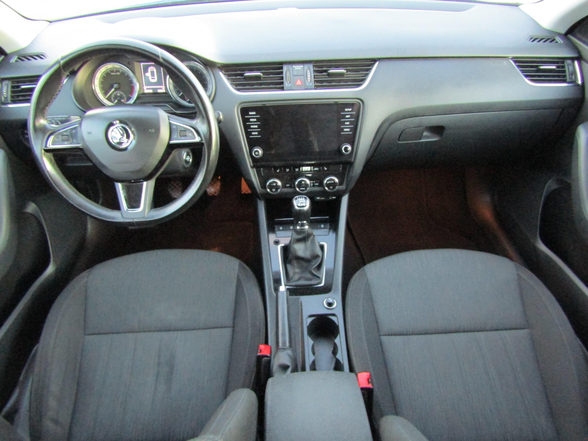 Škoda Octavia III, 2017 - pohled č. 8