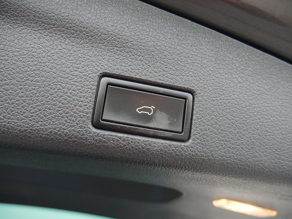 Volkswagen Sharan 2.0 TDi Highline 4Motion