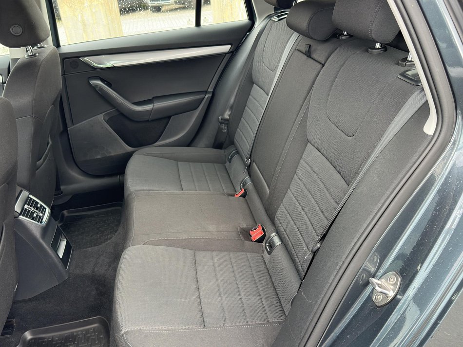 Škoda Octavia III 2.0TDi Style