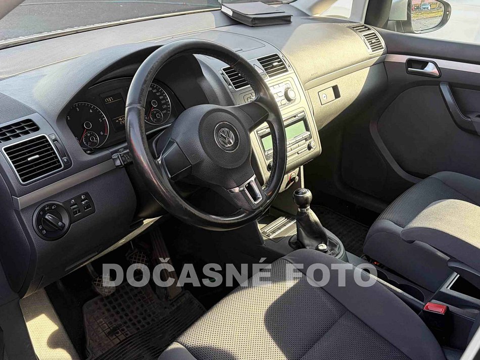 Volkswagen Touran 1.6TDi 