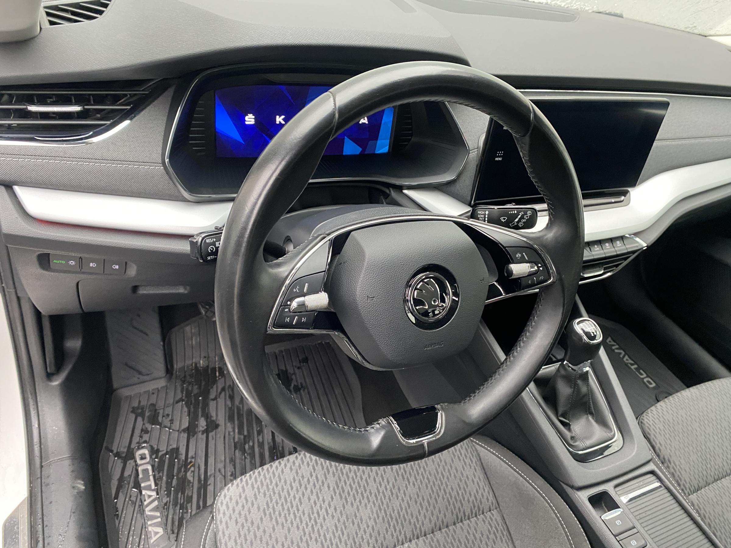 Škoda Octavia IV, 2021 - pohled č. 12