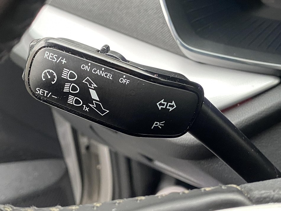 Škoda Octavia IV 1.5 TSi Style